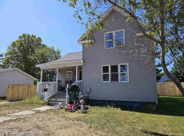 125 N Second Street, Manistique, MI 49854
