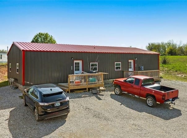 7693/7695 Blockade Village, Seligman, MO 65745