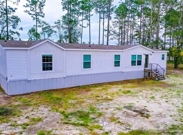 2101 Albert Gibson Road, Hortense, GA 31543