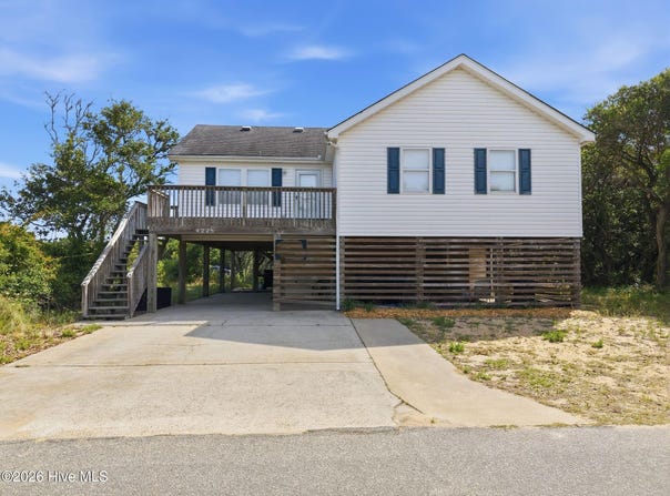 4225 Johnston Lane, Kitty Hawk, NC 27949