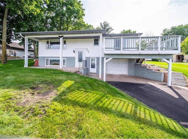32081 Lakeview Drive, Lake City, MN 55041