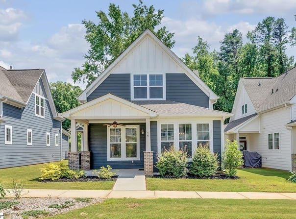 14 Cottage Knoll Circle, Greenville, SC 29609
