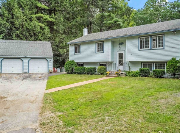 1 Hildreth Drive, Litchfield, NH 03052
