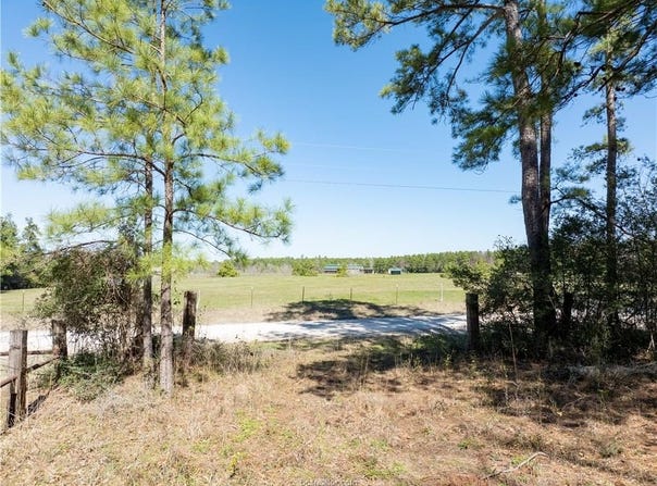 20 Acres Round Prairie Rd, Huntsville, TX 77320
