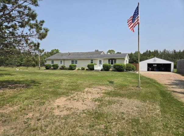 942 13th Avenue, Arkdale, WI 54613