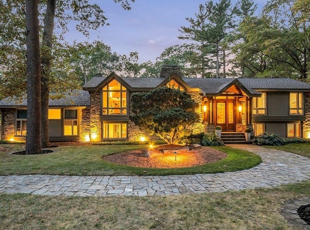 7 Goldenrod Lane, Lynnfield, MA 01940