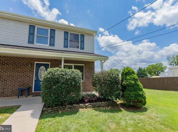 304 E 12TH AVENUE, RANSON, WV 25438