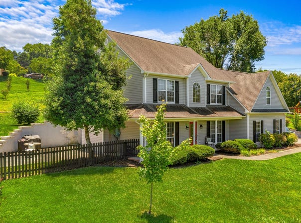 230 Fieldcrest Drive, Jefferson City, TN 37760