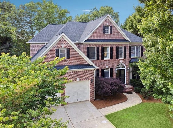 302 Shawnee Indian Lane, Suwanee, GA 30024