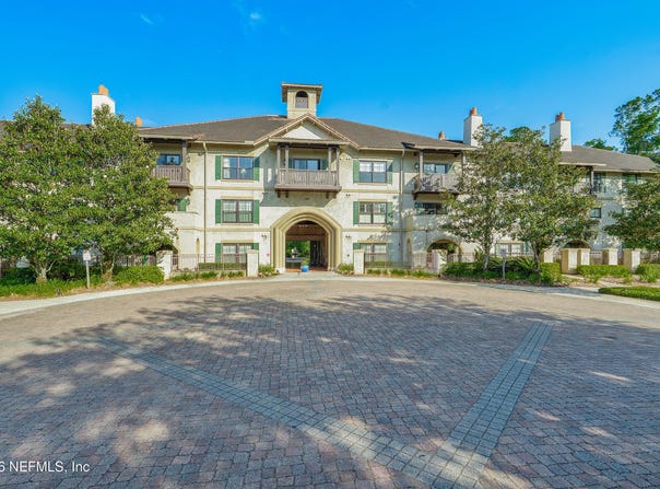 965 REGISTRY Boulevard, St. Augustine, FL 32092