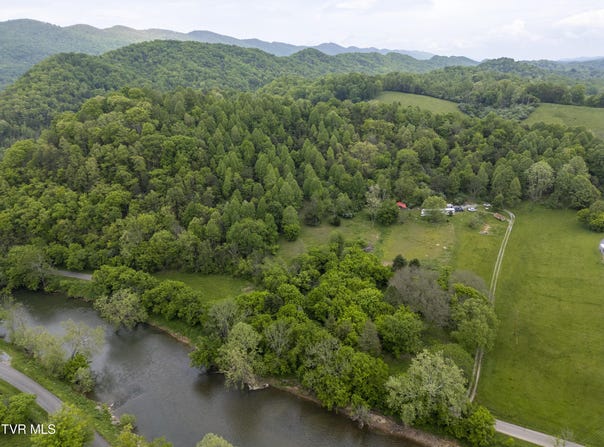 1659 Lungsford Mill Rd Road, Hiltons, VA 24258