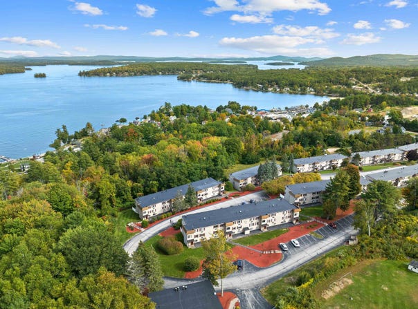 160 Treetop Circle, Laconia, NH 03246