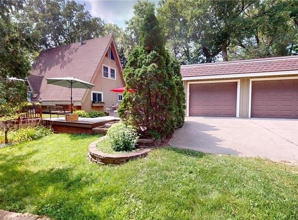 1010 W Richway Drive, Albert Lea, MN 56007