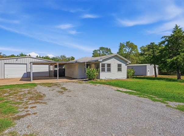 113 Willow Drive, Pottsboro, TX 75076