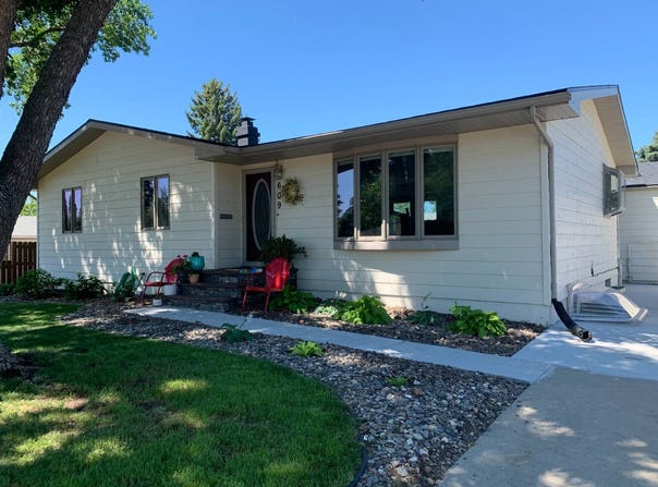 609 N. Oneida Ave, Pierre, SD 57501