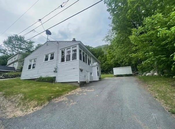 703 6Th Avenue, Berlin, NH 03570