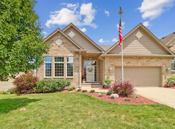 3607 152nd Street, Urbandale, IA 50323