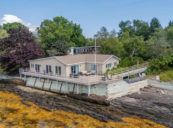 195 Beach Road, Portland, ME 04019
