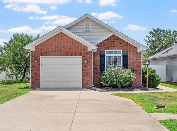 331 N Abbey, HOPKINSVILLE, KY 42240