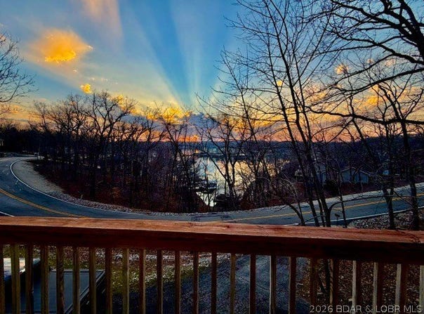 1212 Sweetwater Drive, Lake Ozark, MO 65049
