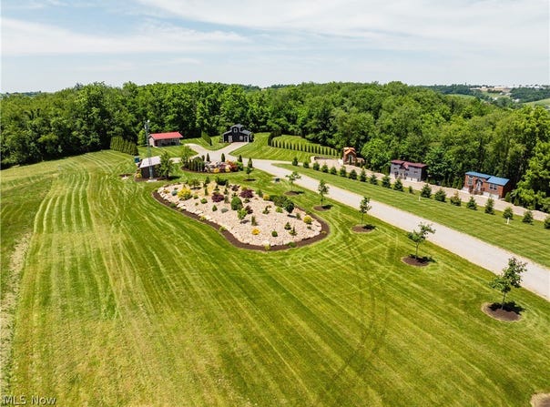 3311 Township Road 157, Sugarcreek, OH 44681