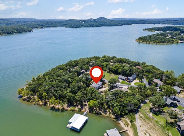 42 Ash Lane, Kimberling City, MO 65686