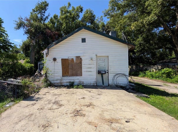 38752 3RD AVENUE, ZEPHYRHILLS, FL 33542