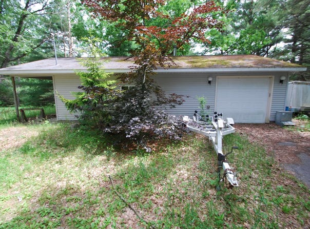 1256 N Plank Road, Tawas City, MI 48763