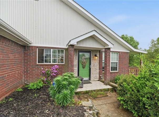 1428 Kay Lynn Drive, Pea Ridge, AR 72751