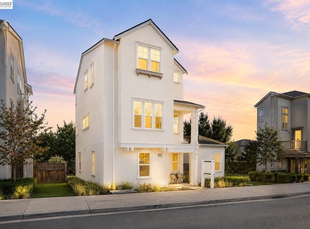 4367 Panorama Dr, Dublin, CA 94568