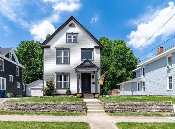 112 Oak Hill Avenue, Delaware, OH 43015