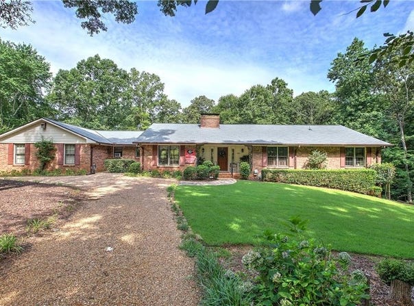 111 Tanglewood Drive, Cartersville, GA 30120