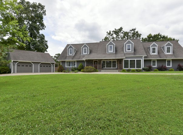 2006 W Broadway Street, West Plains, MO 65775