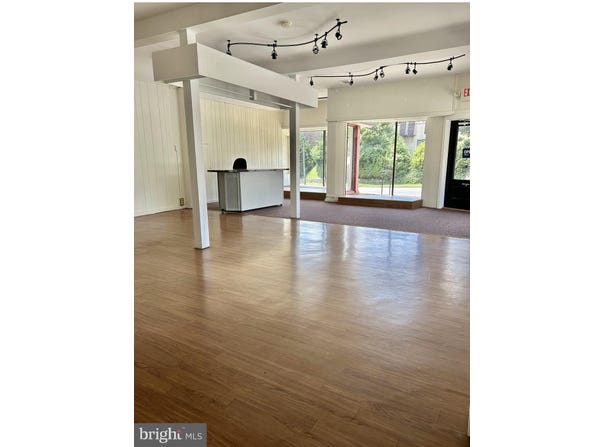 1140 BETHLEHEM PIKE, FLOURTOWN, PA 19031
