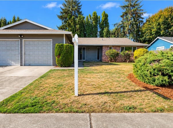 1045 NW 180TH Ave, Beaverton, OR 97006