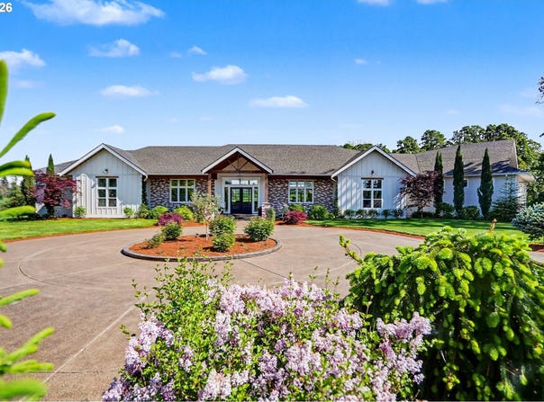 752 MACINNESS Ln, Salem, OR 97317