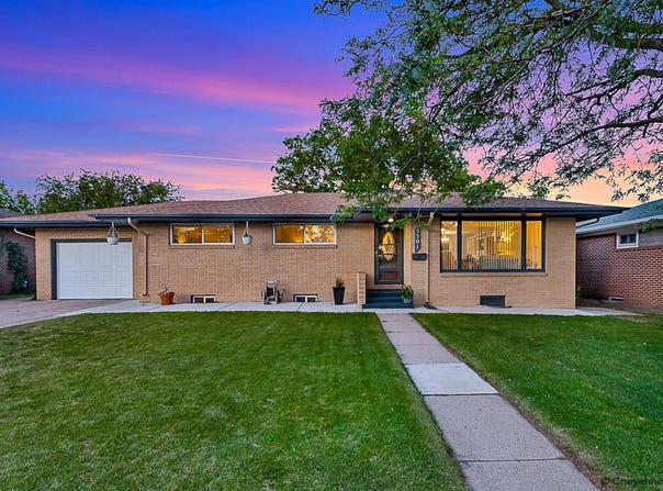 5501 FREDERICK DR, Cheyenne, WY 82009