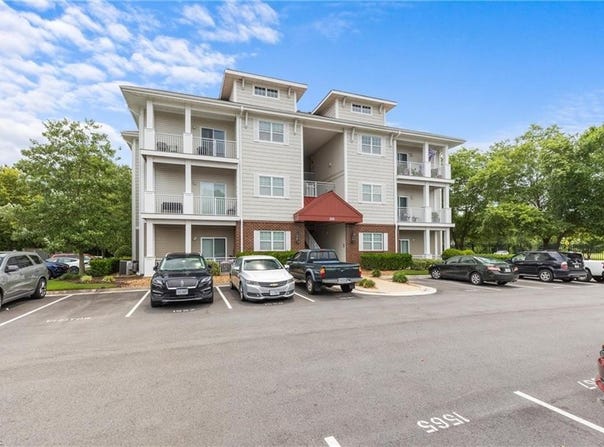 900 Southmoor Drive, Virginia Beach, VA 23455