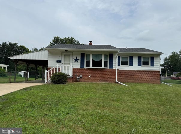 1 HOLDEN DRIVE, NEW CASTLE, DE 19720