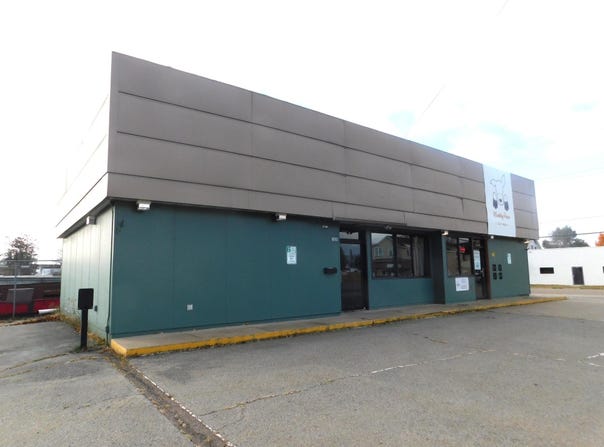 1325 MAIN ST W, Merrill, WI 54452