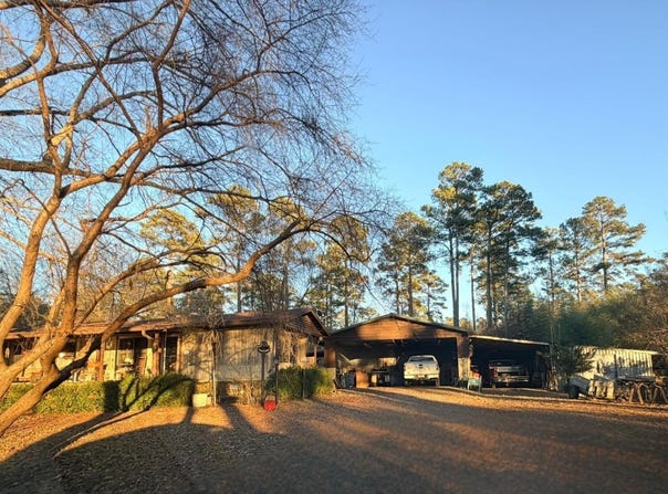 413 Ouachita 15, Chidester, AR 71726-8172