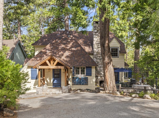 163 Bret Harte Road, Lake Arrowhead, CA 92352