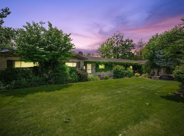 126 Hillcrest Avenue, Grand Junction, CO 81501