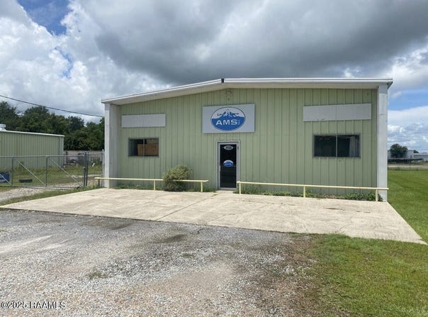2918&3000 Fairchild Drive, New Iberia, LA 70560