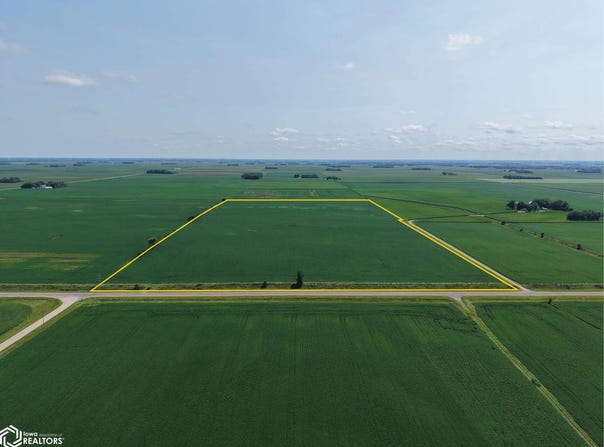 Co. Rd. 20, Hanska, MN 56041