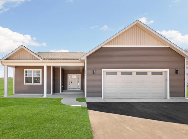 1572 Oban Way, Traverse City, MI 49696