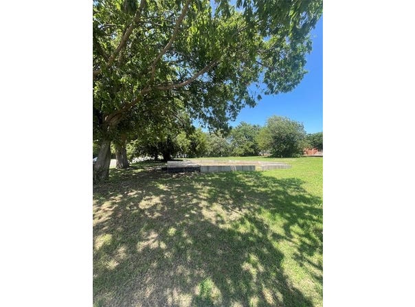 602 N Grand Avenue, El Reno, OK 73036