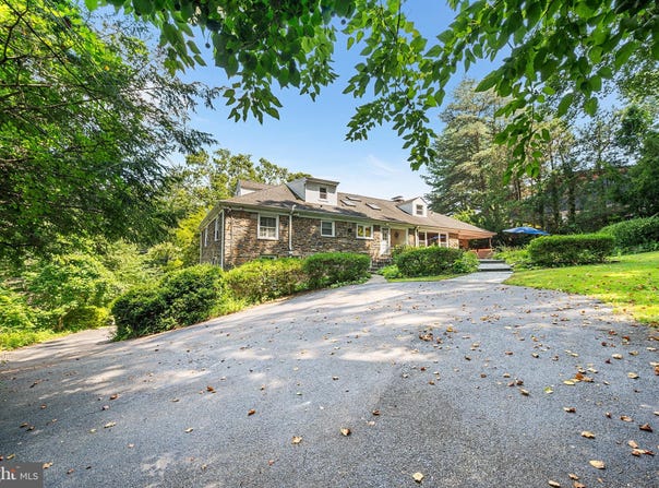 612 MANAYUNK ROAD, MERION STATION, PA 19066
