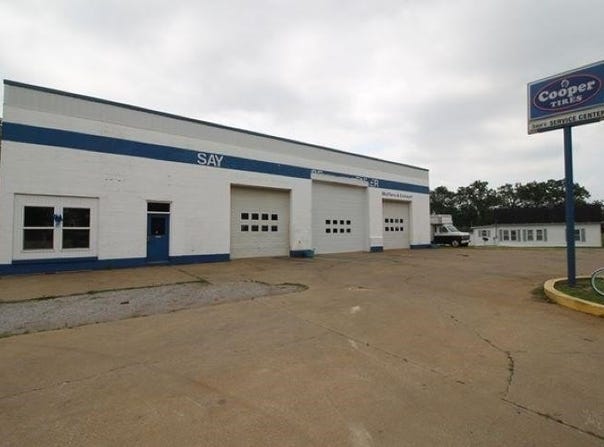207 S Main Street, Lewisburg, KY 42256