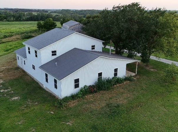 449 Road Z, Hartford, KS 66854
